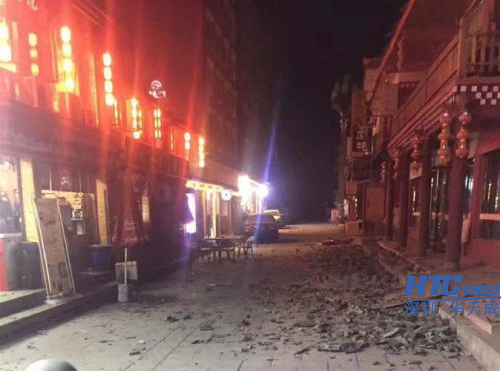 九寨沟地震受损的房屋